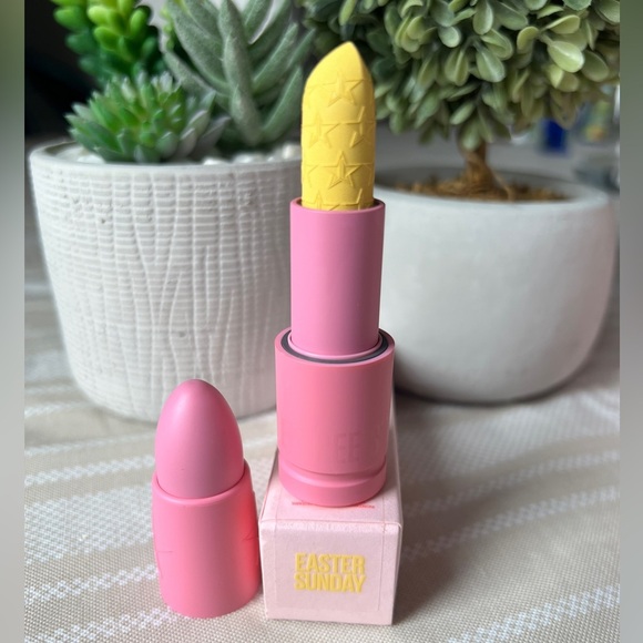 Jeffree Star Velvet Trap Lipstick-Easter Sunday - Picture 4 of 5